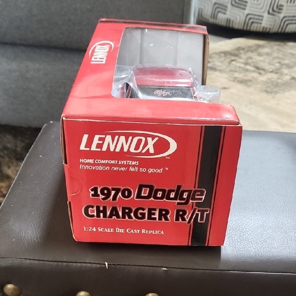 1970 Dodge Charger R/T Model Car - Red - Picture 3 of 8